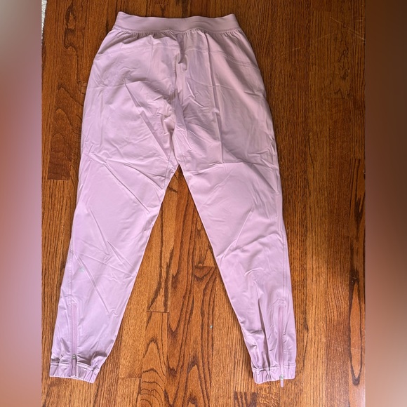 Lululemon Adapted State High-Rise Jogger *Full Length in Rose Blush, Size 6 - Picture 4 of 5